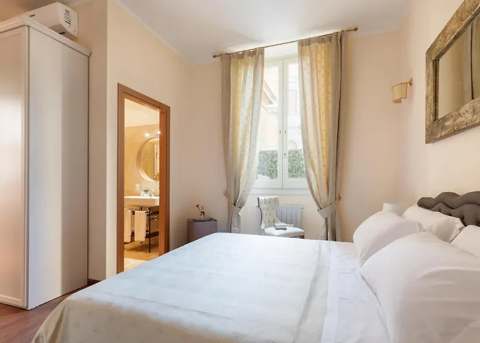 Vatican Domus Smart Pensión 4*